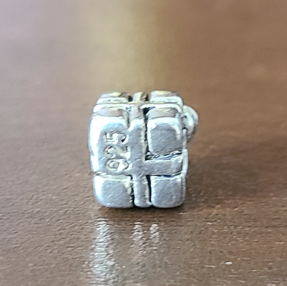 SALE! Present 925 Silver Bead Charm
